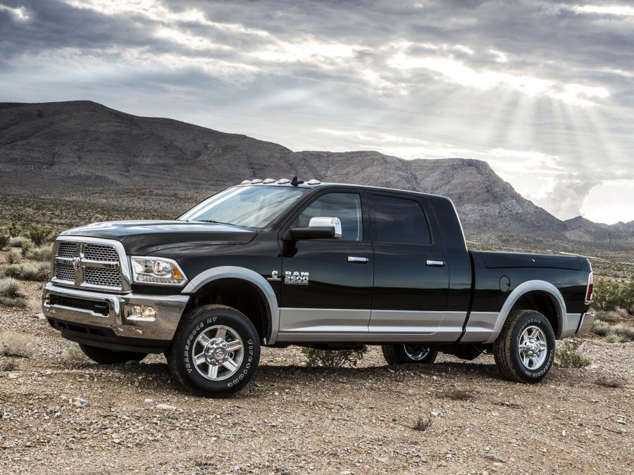  Dodge Ram 2500 Laramie Mega Cab 2012 года  (фото 8 из 12)
